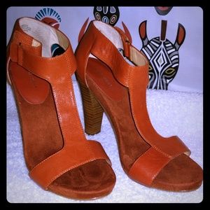 Nine West Deep Orange T Strap Leather Sandal Heels